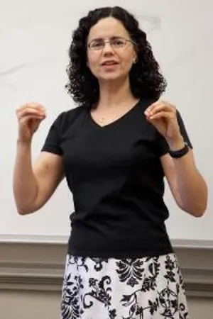Christine Colón, Ph.D. Headshot
