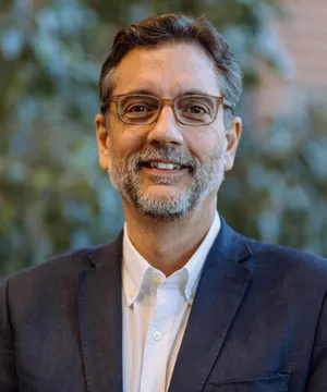 George Kalantzis, Ph.D., F.R.Hist.S. Headshot