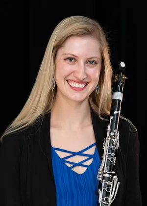 Elizabeth Kapitaniuk, M.M. Headshot