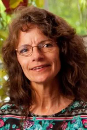 Annette Tomal, Ph.D. Headshot
