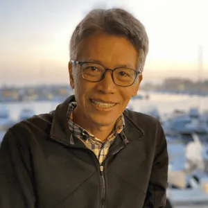 Dr. Harry Li Headshot