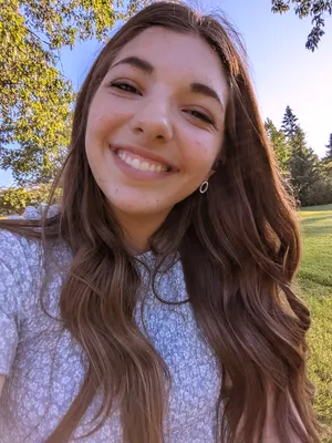  Headshot