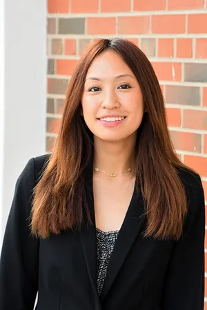 Kirsten Lim Headshot