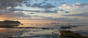 group of Wheaton faculty and staff with members and participants of Memoria Indigena workshops