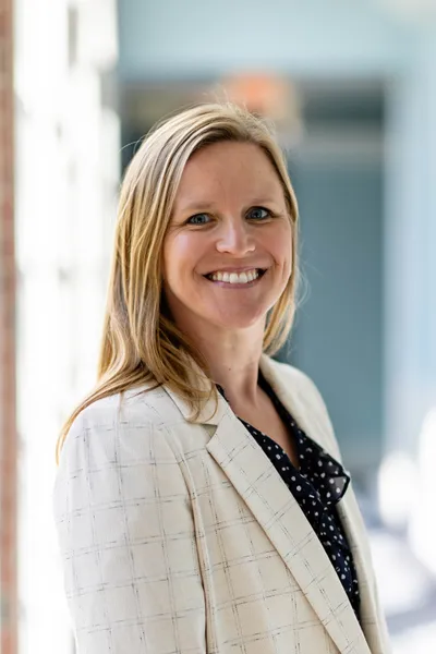 Deborah Klemme headshot