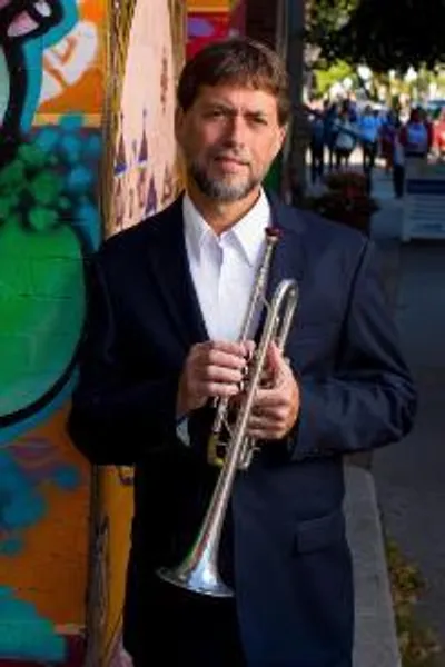 Faculty Bio photo