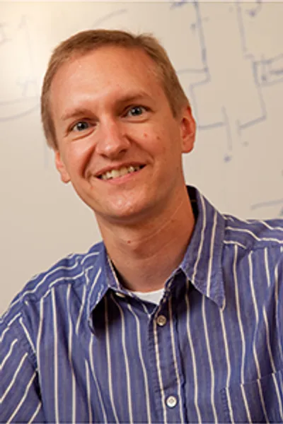 Darren Craig Headshot