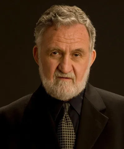Howard Whitaker