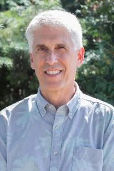 Raymond Lewis Faculty Headshot