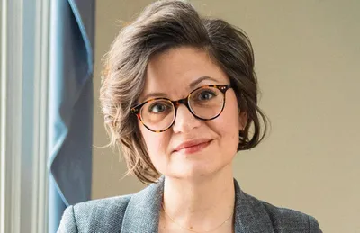 Michelle Knight Headshot