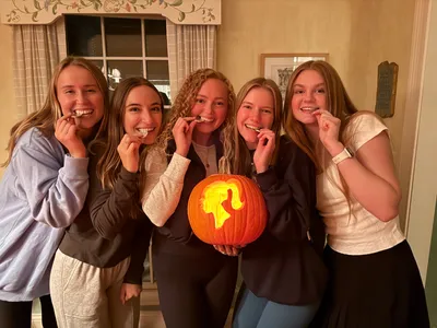 pumpkin-carving