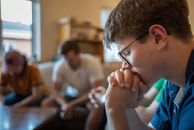 praying-students-2026