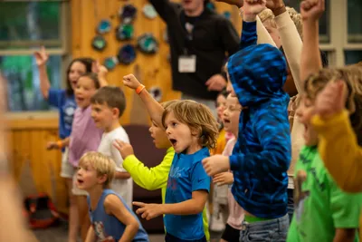 Elementary student worshipping
