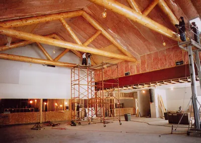 The building process of Chrouser dining hall