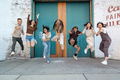 A few students jump up and post