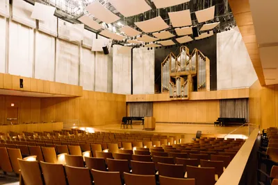 Armerding concert hall with Organ