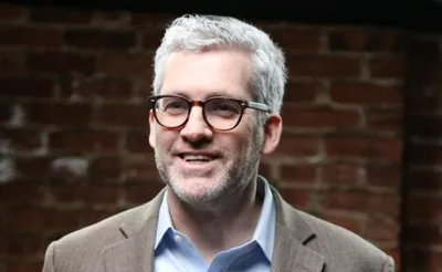 Kent Annan Headshot