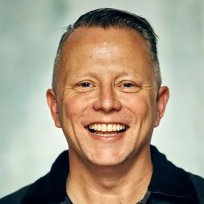Jon Tyson Headshot