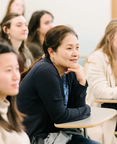 students in grad seminar