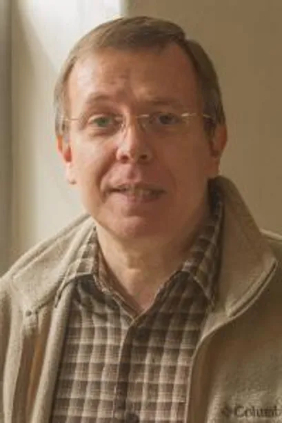 Alan Savage Headshot