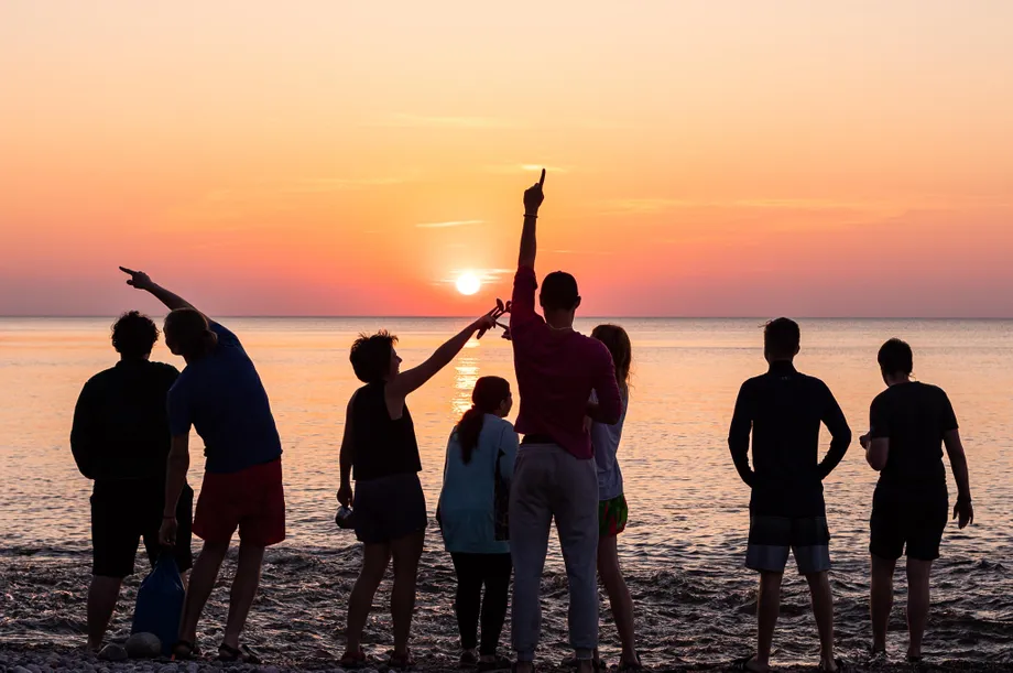 Vanguards Pictured Rocks 2023 Sunset