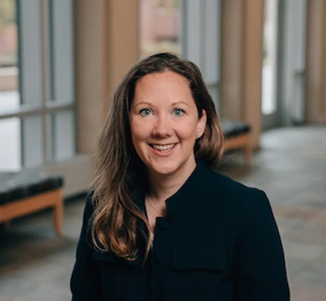 Dr. Hannah Stolze Headshot