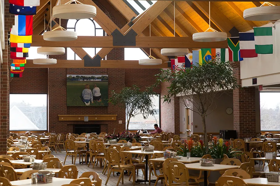 920x613 Anderson dining commons
