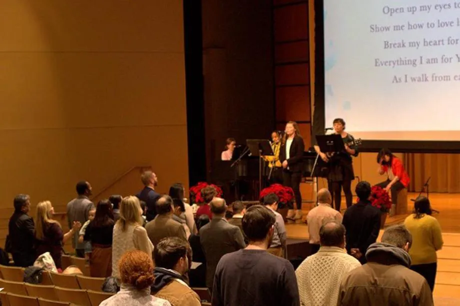 Grad Chapel Worship Barrows Auditorium Our People Variant