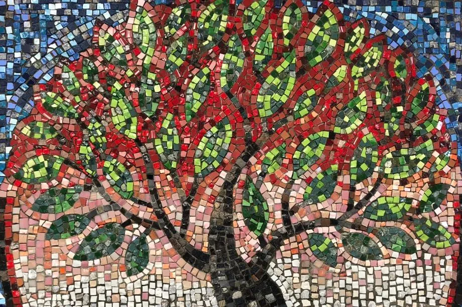 Tree mosaic