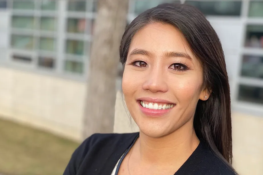 920x613 wheaton alumna 30under30