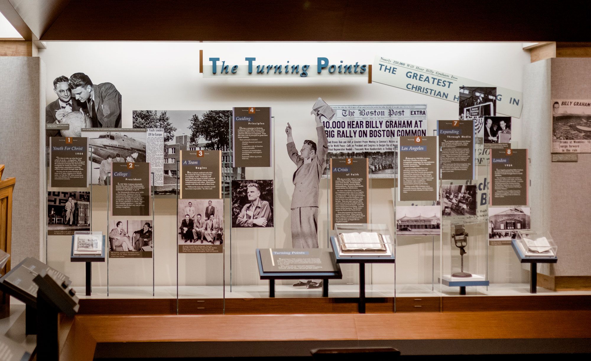 Life and Ministry of Billy Graham Display