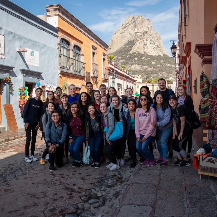 Wheaton Spanish Students on Wheaton in Mexico
