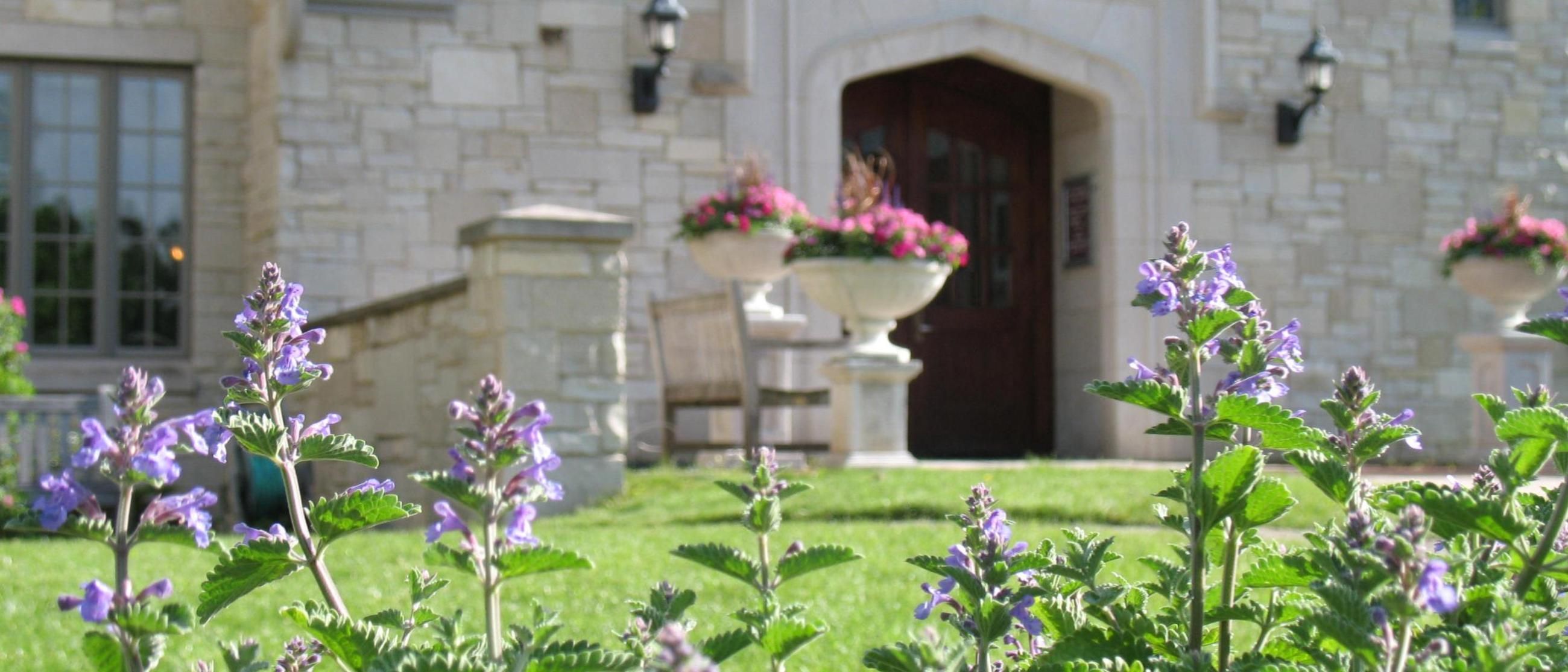 Wade-Center-Spring2011Building