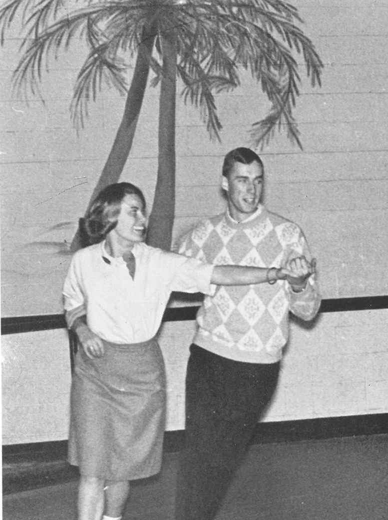 Karen Bartlett Nelson ’65 (a 1988 Hall of Honor inductee) and Daniel Chrouser ’64 skate on a Saturday night at Rollarena.