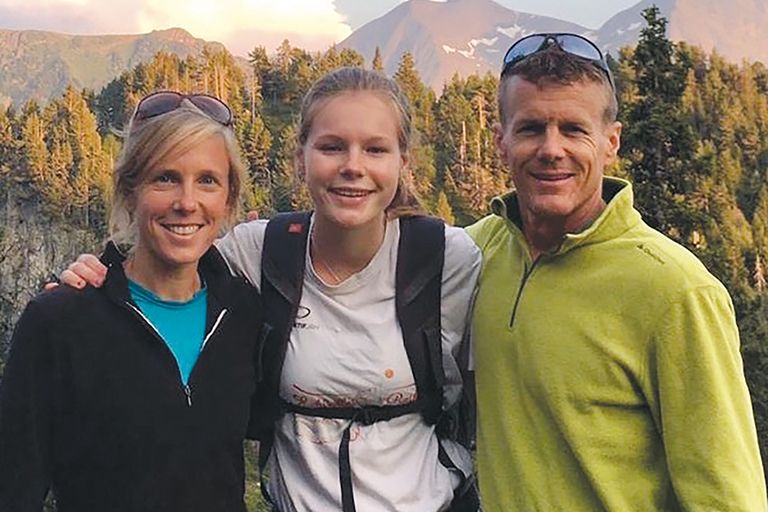 Crystelle
VanWingerden with parents Nick ’98 and Annie ’99 VanWingerden.