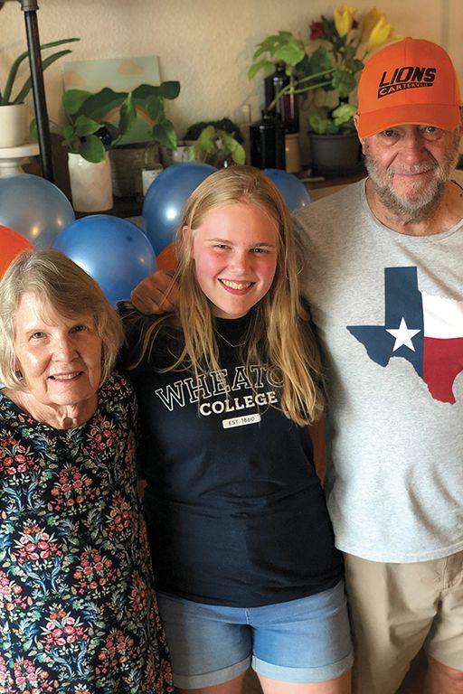 Mary Bonnell is pictured with her grandparents, Neal Whitecotton ’63 and Judi Hamer Whitecotton ’64.