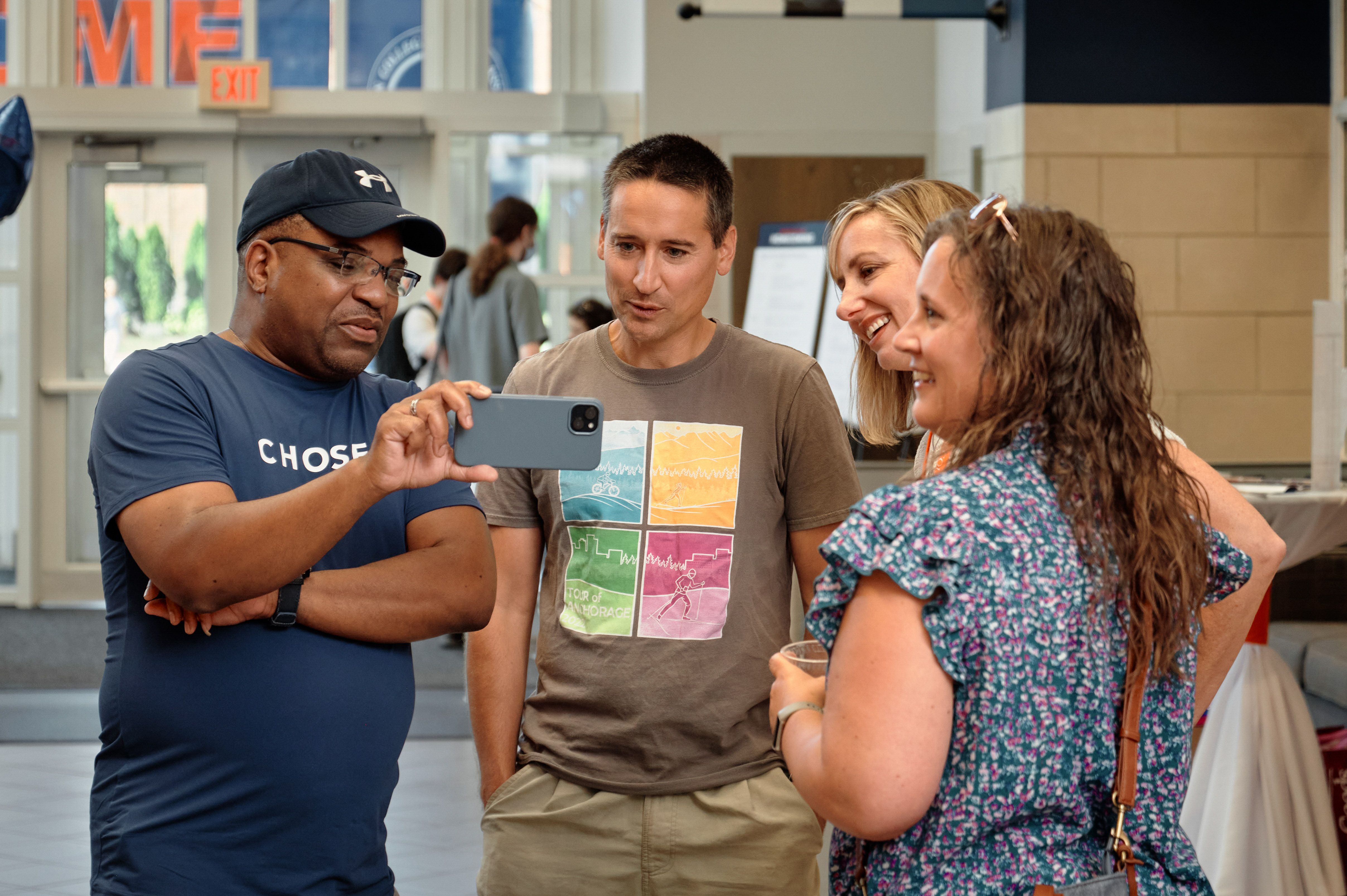 A relaxed moment of conversation before the day’s events.