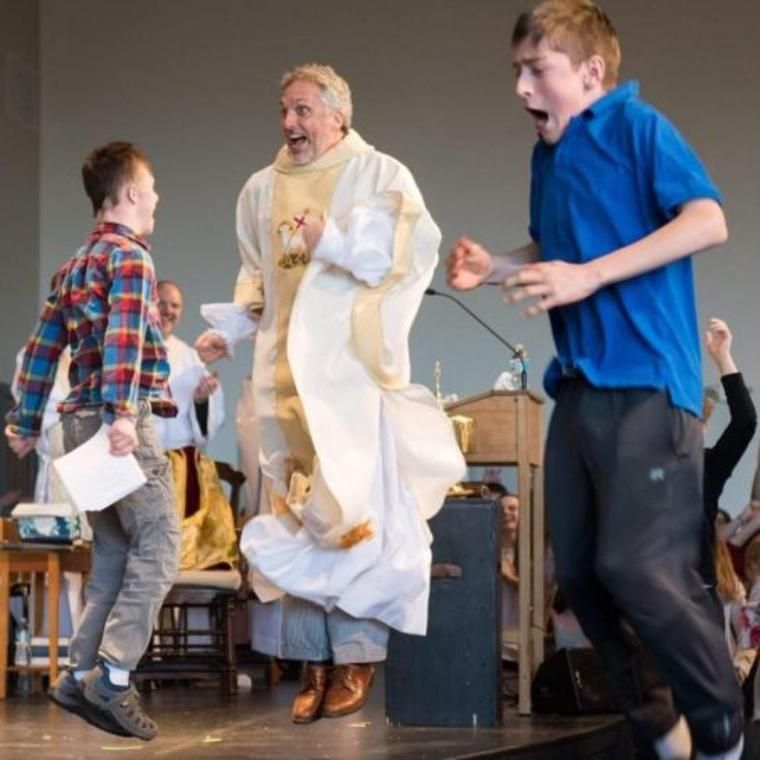 kids with disabilities dancing at church